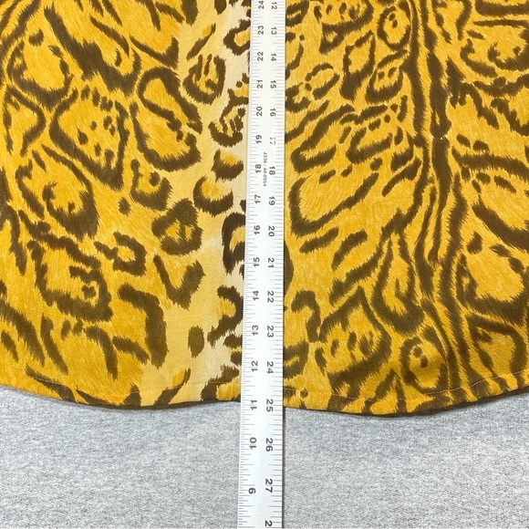 Avenue Blouse Womens 18/20 (2X) Leopard Print Long Sleeve Semi Sheer Silk Career - Picture 16 of 16